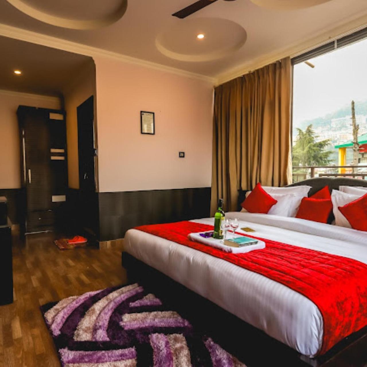 Hotel Holiday Hill, Near Mall Road, Mcleodganj# Parking#Restaurant Dharamshala Eksteriør billede