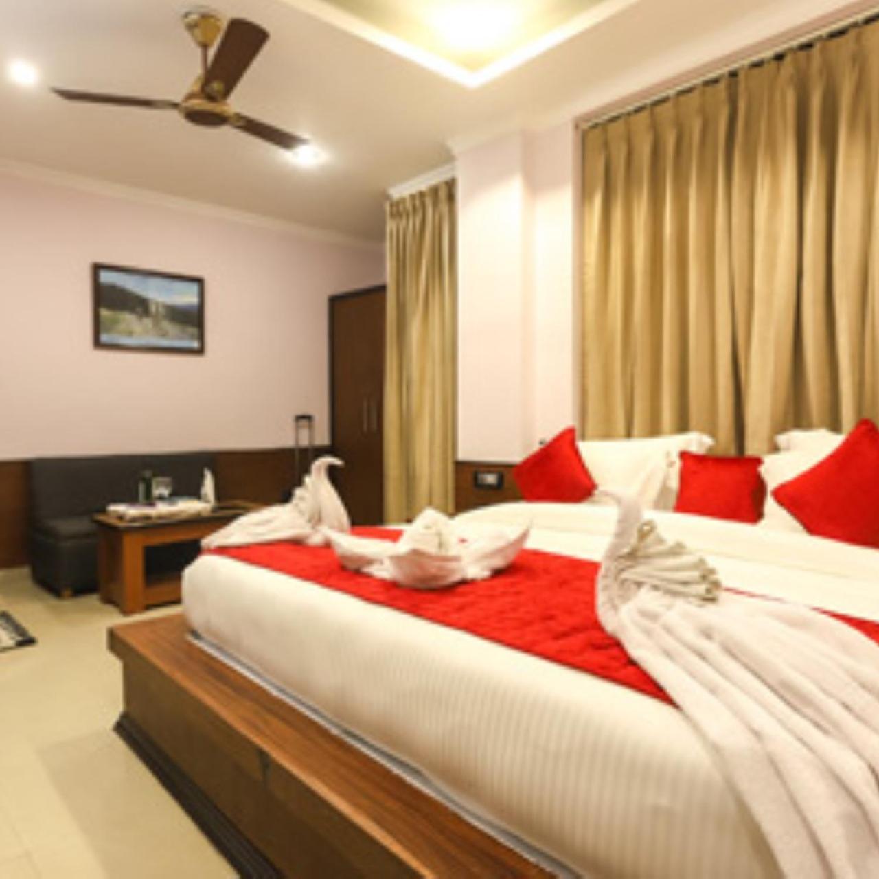 Hotel Holiday Hill, Near Mall Road, Mcleodganj# Parking#Restaurant Dharamshala Eksteriør billede