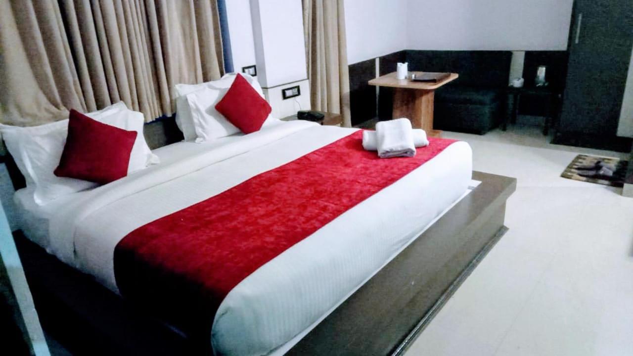 Hotel Holiday Hill, Near Mall Road, Mcleodganj# Parking#Restaurant Dharamshala Eksteriør billede