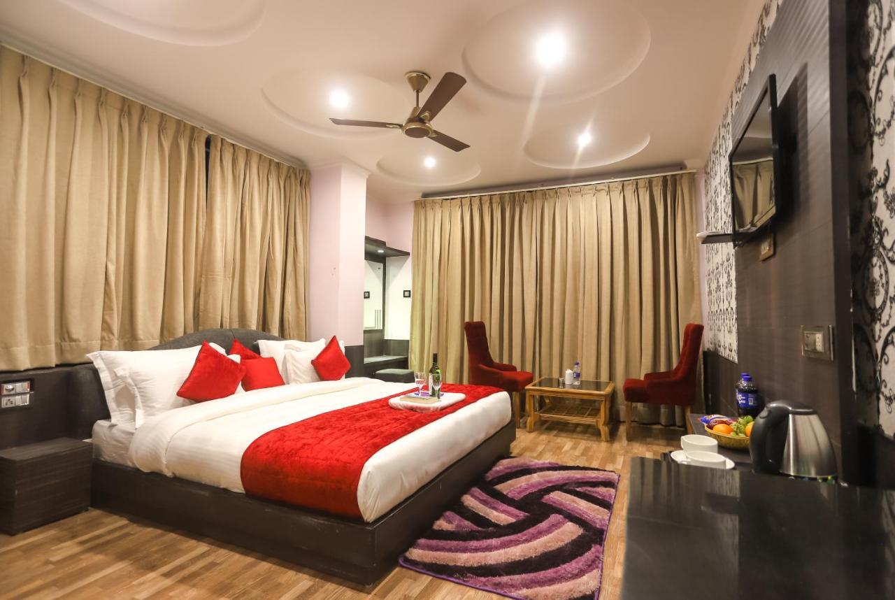 Hotel Holiday Hill, Near Mall Road, Mcleodganj# Parking#Restaurant Dharamshala Eksteriør billede