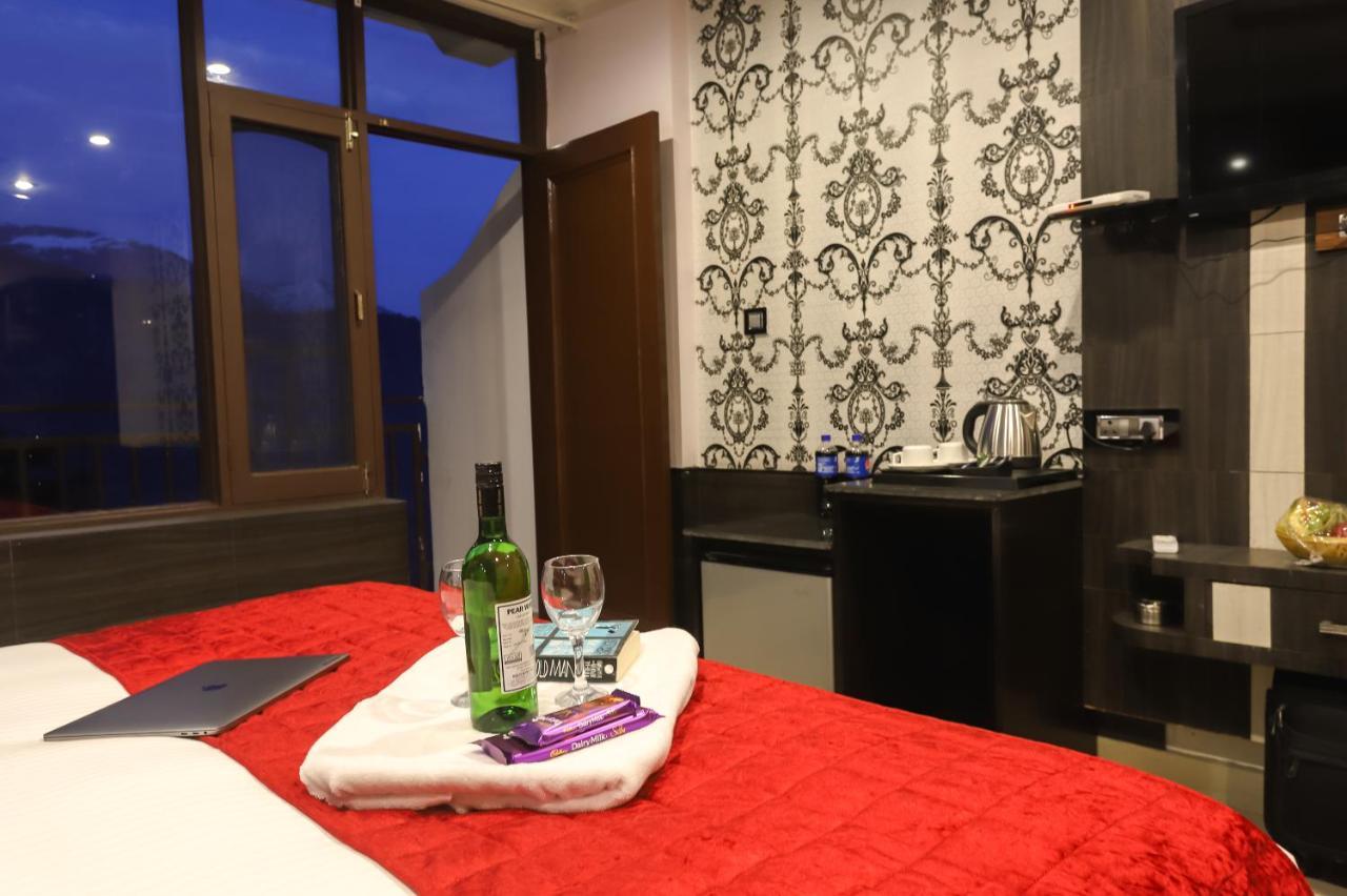 Hotel Holiday Hill, Near Mall Road, Mcleodganj# Parking#Restaurant Dharamshala Eksteriør billede