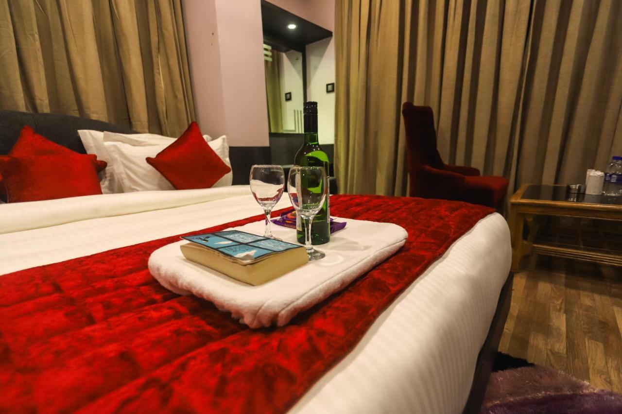Hotel Holiday Hill, Near Mall Road, Mcleodganj# Parking#Restaurant Dharamshala Eksteriør billede