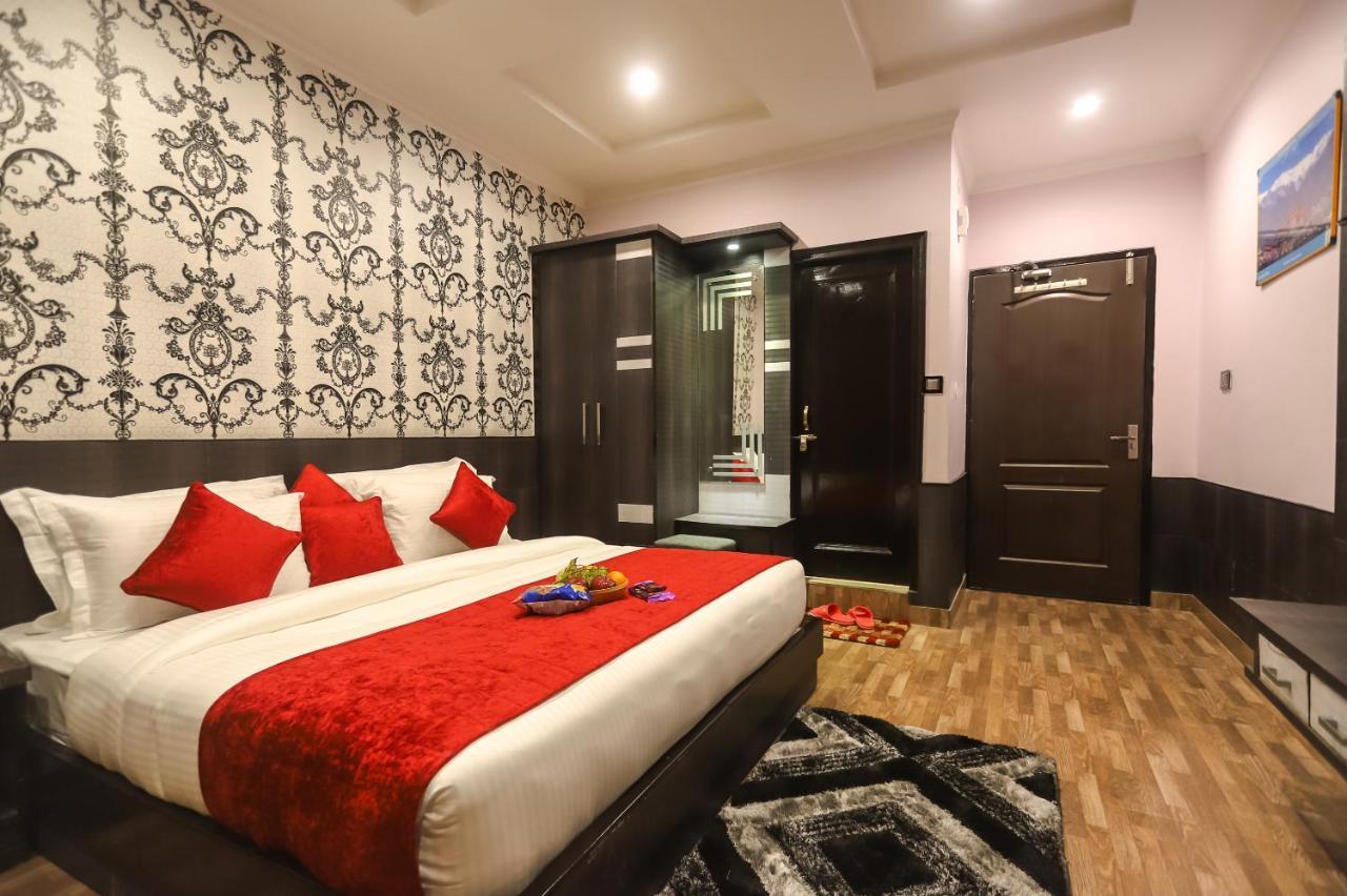 Hotel Holiday Hill, Near Mall Road, Mcleodganj# Parking#Restaurant Dharamshala Eksteriør billede
