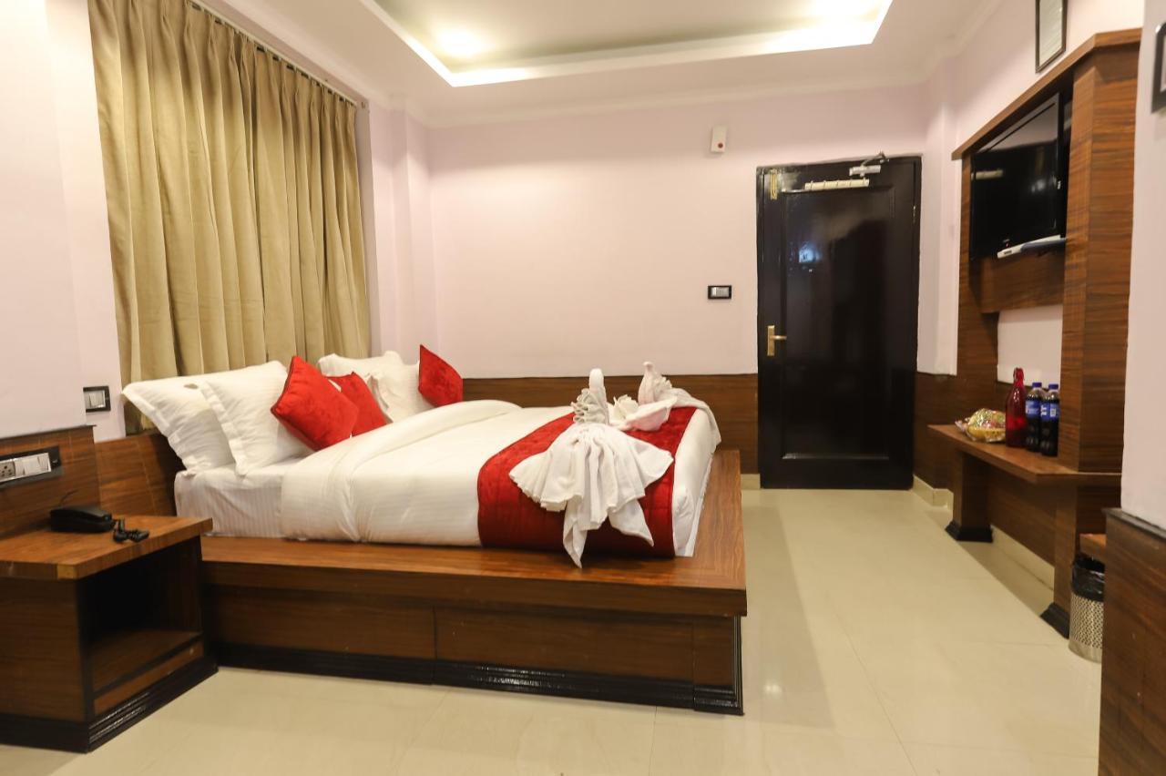 Hotel Holiday Hill, Near Mall Road, Mcleodganj# Parking#Restaurant Dharamshala Eksteriør billede